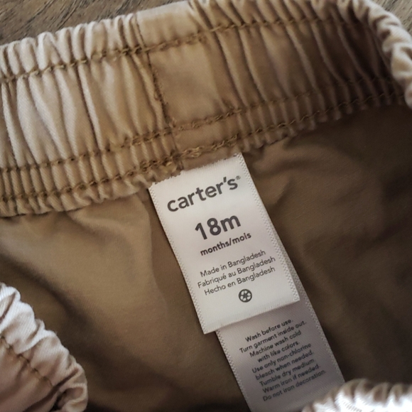 Shorts - Picture 2 of 3